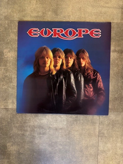 EUROPE - S/T