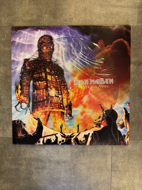 IRON MAIDEN - Wicker man