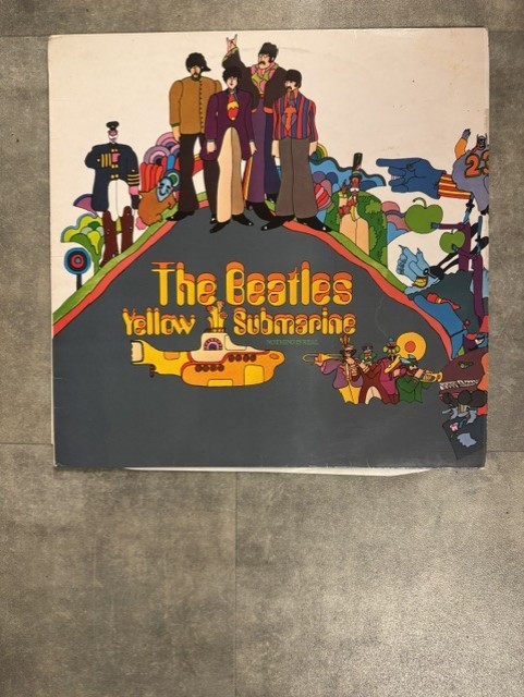 BEATLES - Yellow submarine