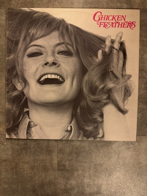 MONICA ZETTERLUND - Chicken feathers