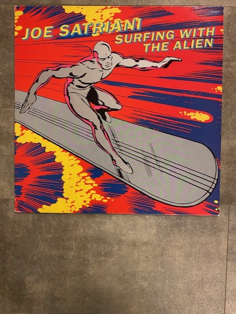 JOE SATRIANI - Surfing with alien