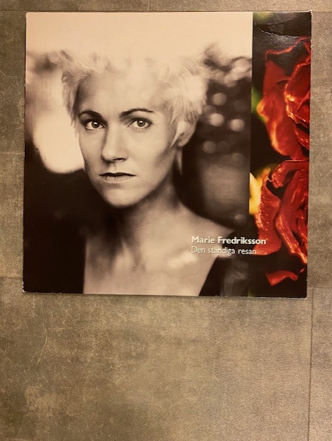 MARIE FREDRIKSSON - Den ständiga resan